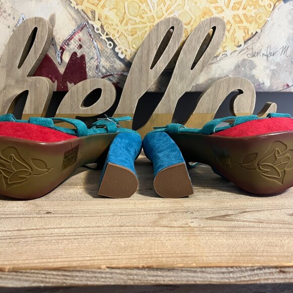 VIA GIULIA Three Tone Strappy Chunky  Heel Sandals - Picture 8 of 13